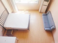无中介废 免费保洁 免费维修 68平精装复式房 家电齐全