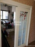 整租两室一厅 家具齐全 配有车库