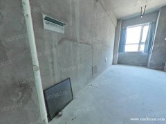 房东无中介费宝龙天地4.5米高朝南复式公寓80平4号线庄桥站