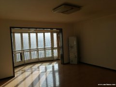 205平米超大商住套房招租