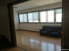 205平米超大商住套房招租