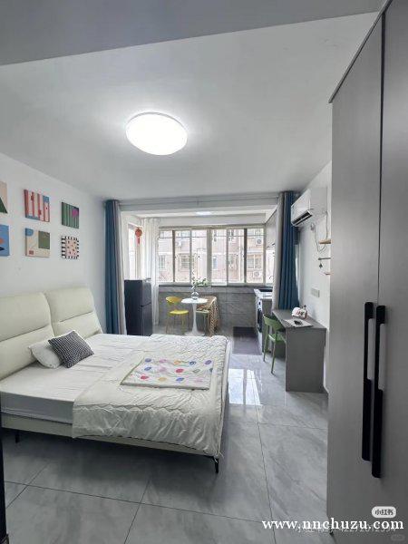 阳光充足房子出租 阳光充足房子出租