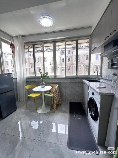 阳光充足房子出租 阳光充足房子出租